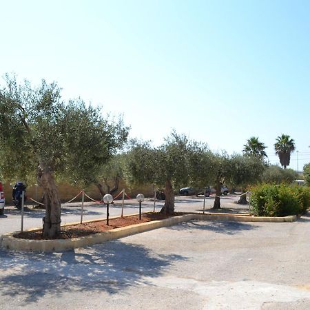 Baglio Calia Bed & Breakfast Mazara del Vallo Exterior photo