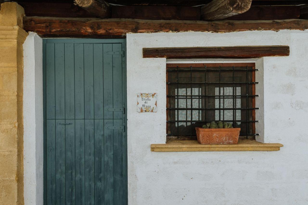 Baglio Calia Bed & Breakfast Mazara del Vallo Exterior photo
