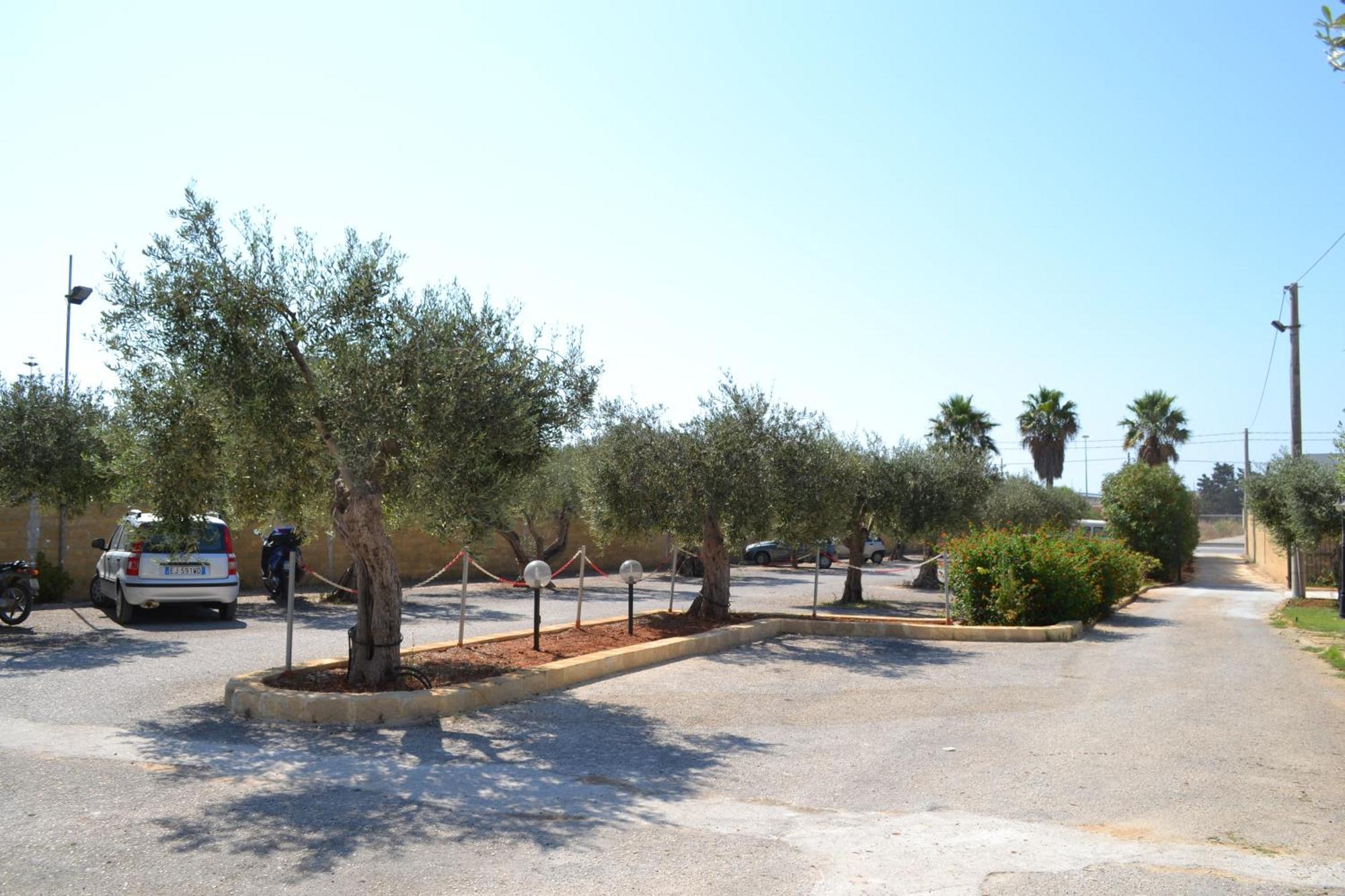 Baglio Calia Bed & Breakfast Mazara del Vallo Exterior photo